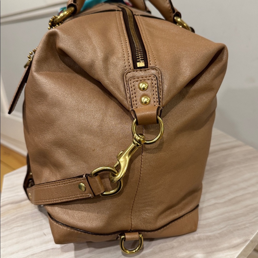 Coach Bag Ashley Large Tan Metallic Leather Satchel - Picture 6 of 17
